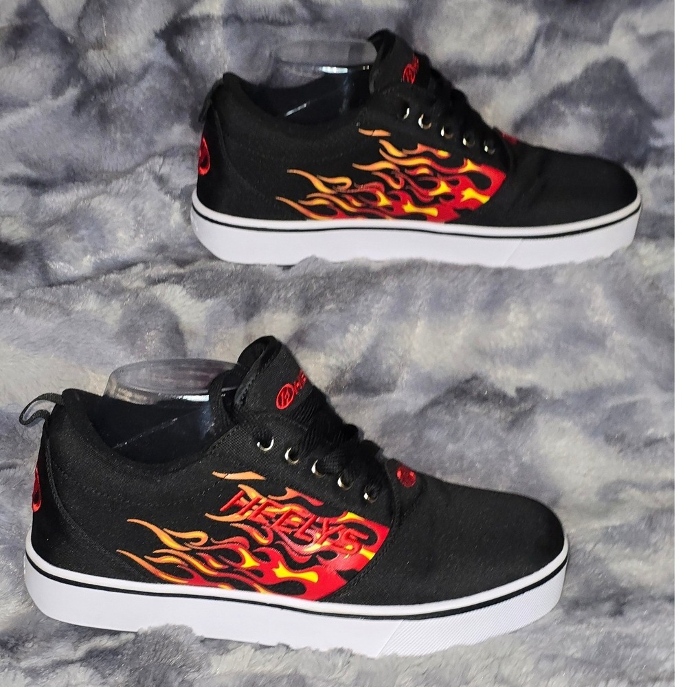 NWB Heelys Pro 20 Prints Black Red Flames‎ Skate Shoes Men Size 8